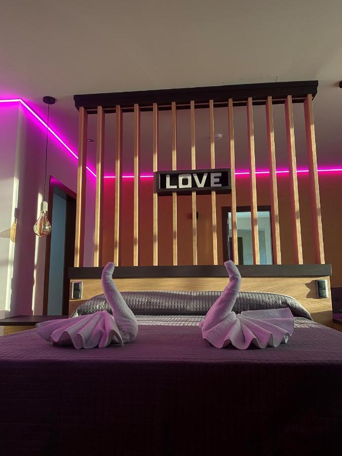 Hotel-Asador Montes Oretanos Pulgar Εξωτερικό φωτογραφία