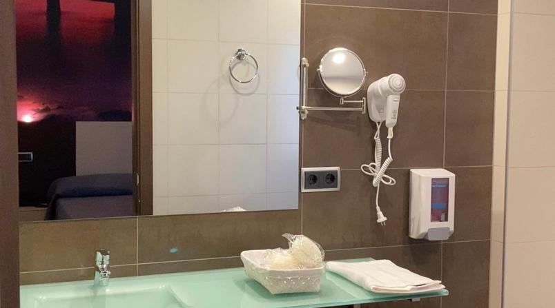 Hotel-Asador Montes Oretanos Pulgar Εξωτερικό φωτογραφία