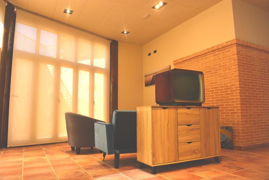 Hotel-Asador Montes Oretanos Pulgar Εξωτερικό φωτογραφία
