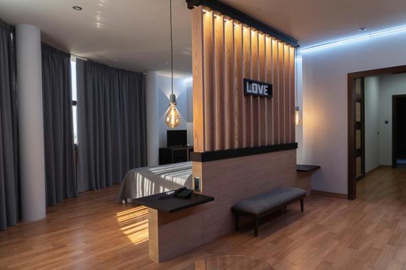 Hotel-Asador Montes Oretanos Pulgar Εξωτερικό φωτογραφία