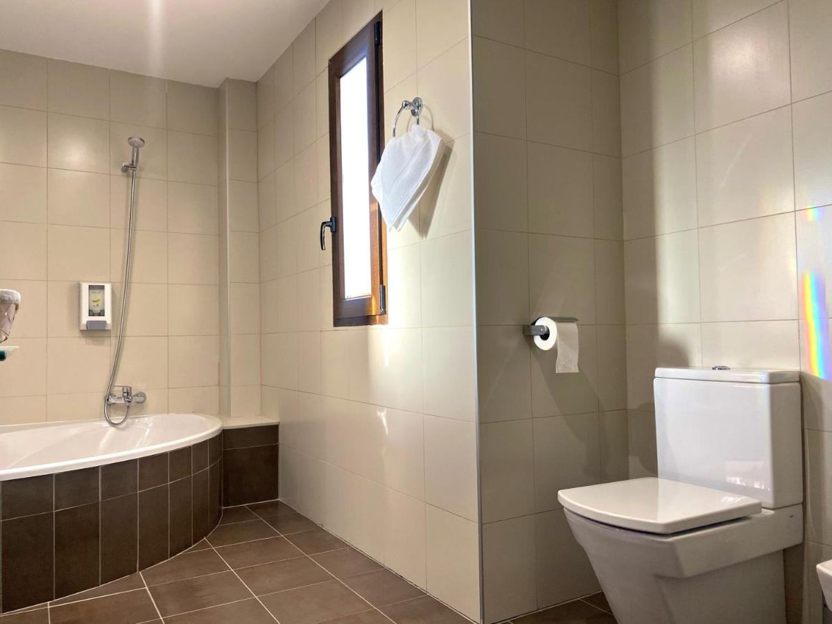 Hotel-Asador Montes Oretanos Pulgar Εξωτερικό φωτογραφία