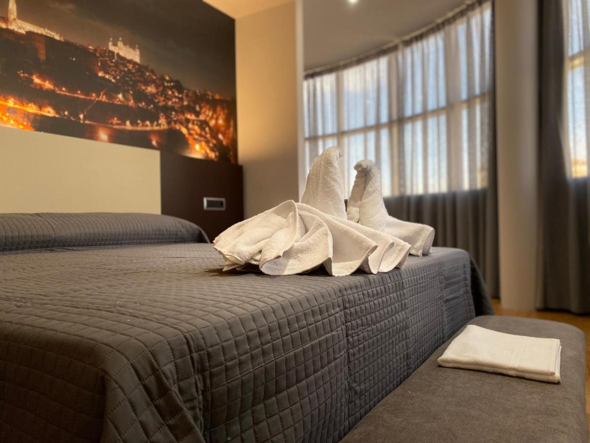 Hotel-Asador Montes Oretanos Pulgar Εξωτερικό φωτογραφία