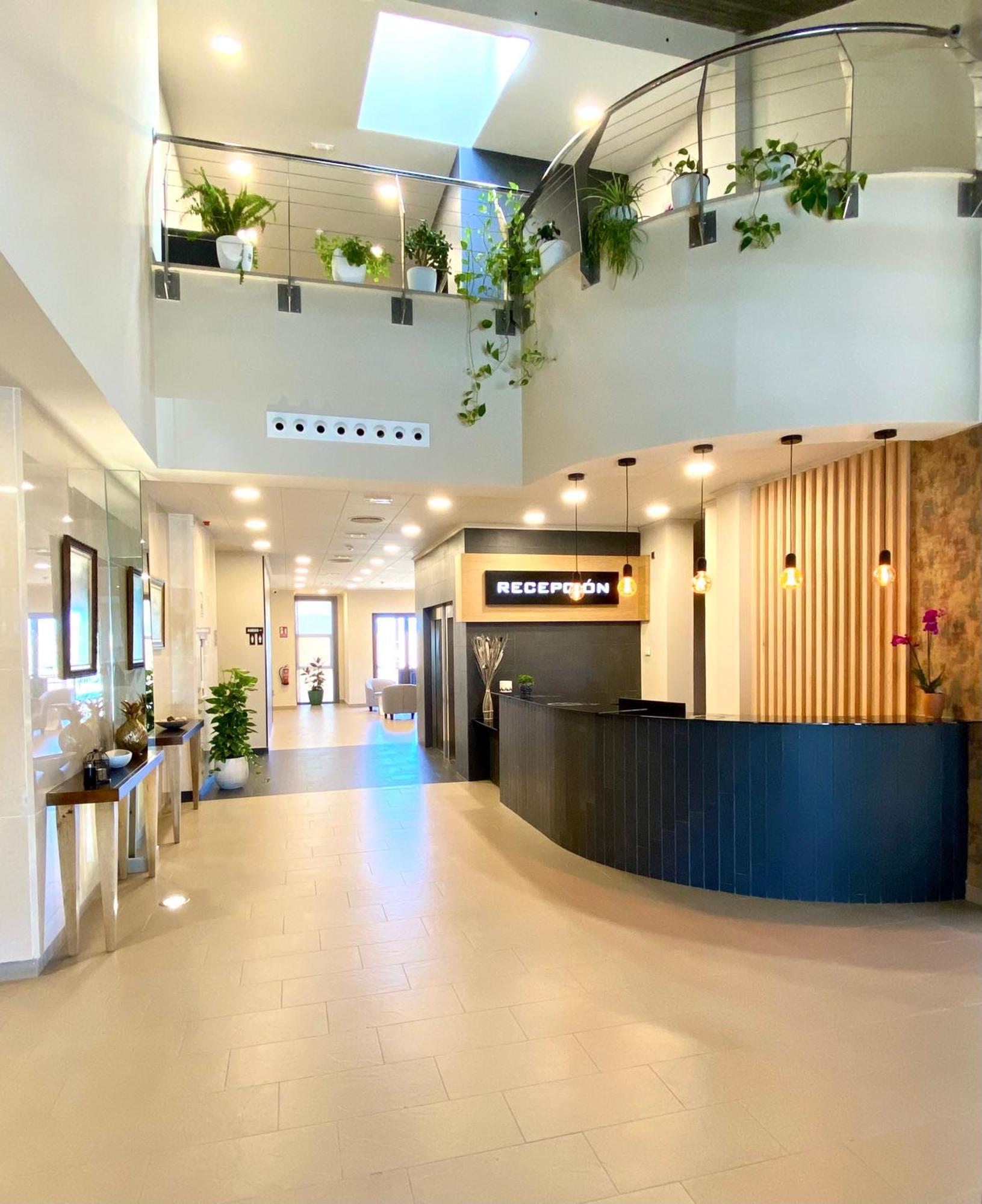 Hotel-Asador Montes Oretanos Pulgar Εξωτερικό φωτογραφία